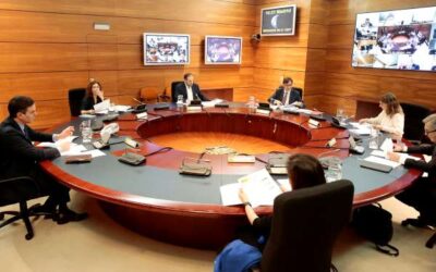 Les persones relacionades amb la cadena agroalimentària seguiran treballant