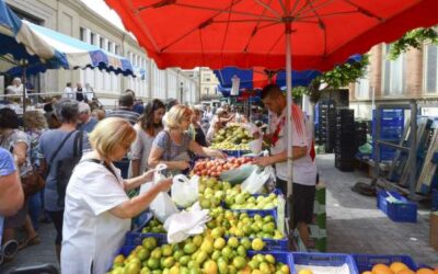 Noves condicions per als mercats setmanals de productes frescos a l’aire lliure